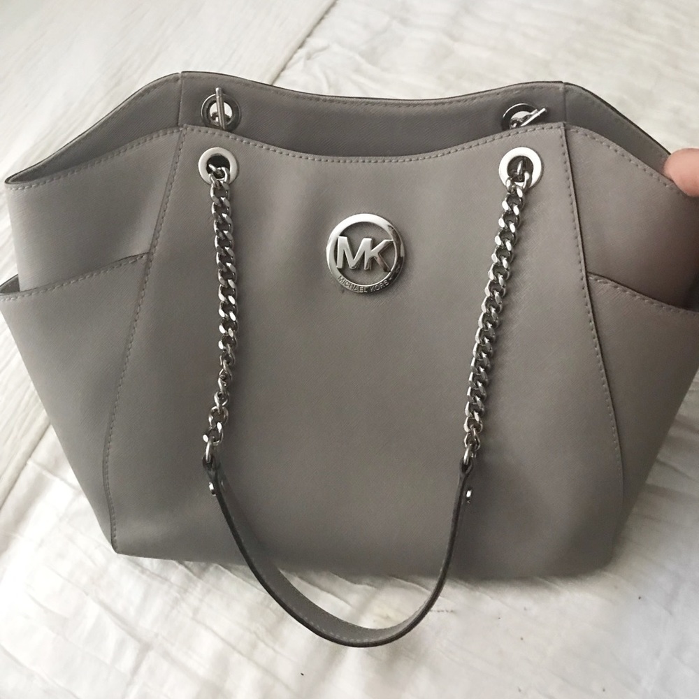 ‘Michael Kors’ Gray Bag with Silver Detail